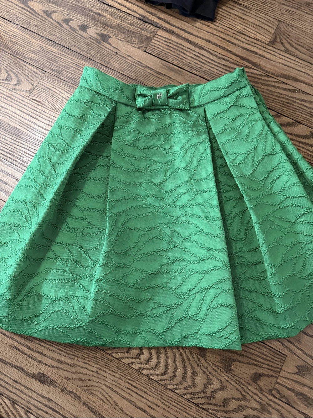 Girls Carolina Herrera Bright Green Textured Skirt with Waist Bow size 8
